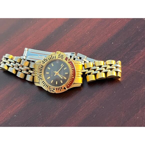 VTG Helbros Quartz Watch Two Toned Water Resistant Not Tested Read - Picture 3 of 7